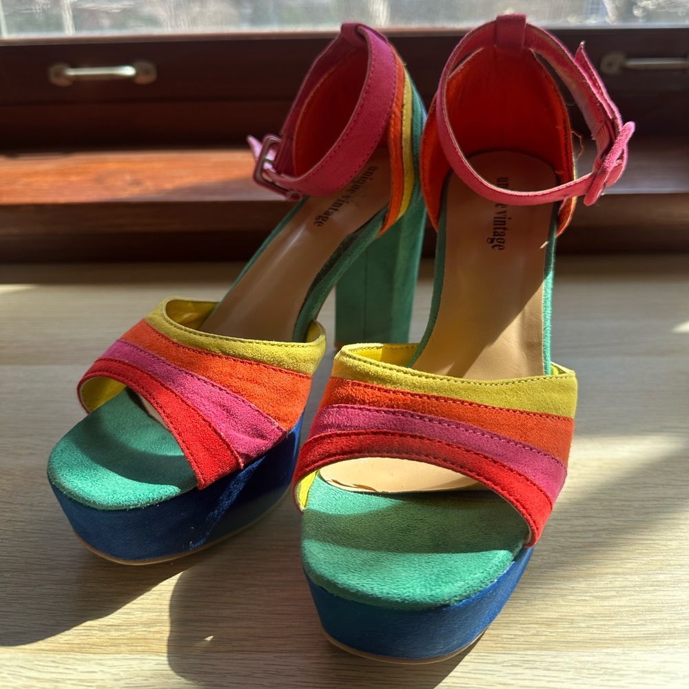 Unique Vintage heel shoes platform open toe suede rainbow stripes  Sz 7 38.